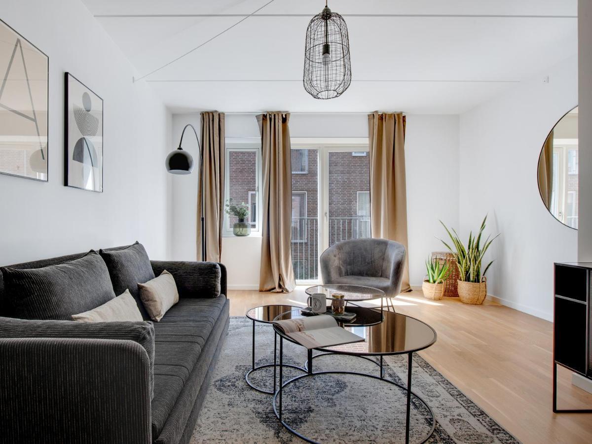 Sanders Field'S - Chic Three-Bedroom Apartment Townhouse With Private Terrace Копенгаген Экстерьер фото